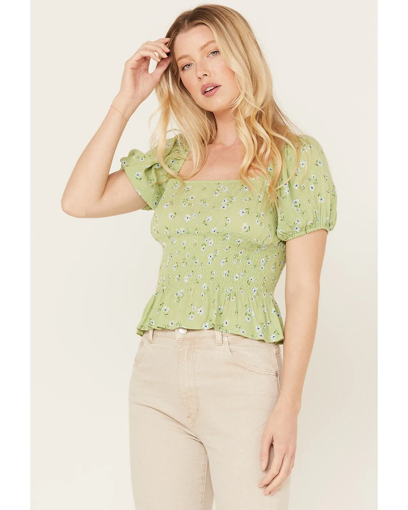 Sadie & Sage Women's California Girl Smocked Top