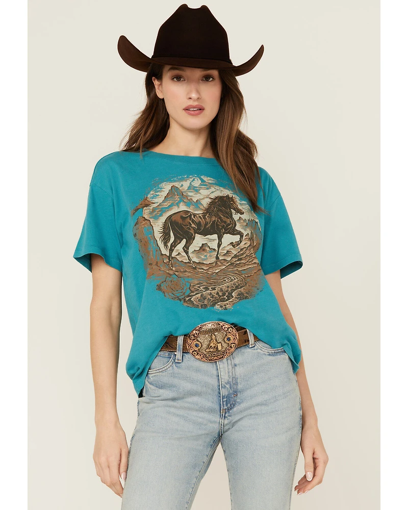 Shyanne Women's Horse Short Sleeve Graphic Tee