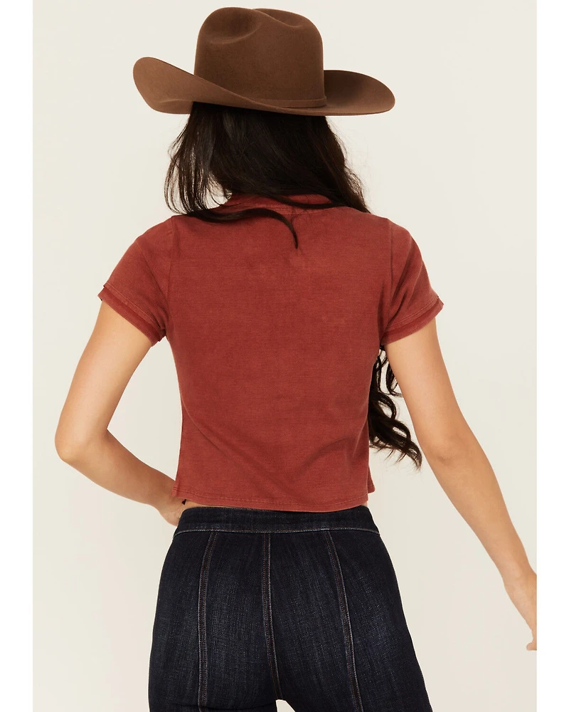 Idyllwind Women's Solid Short Sleeve Button-Down Cropped Tee