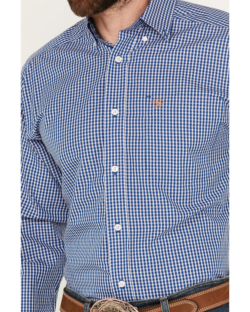 Ariat Men's Wrinkle Free Finlay Plaid Print Fitted Long Sleeve Button-Down Western Shirt