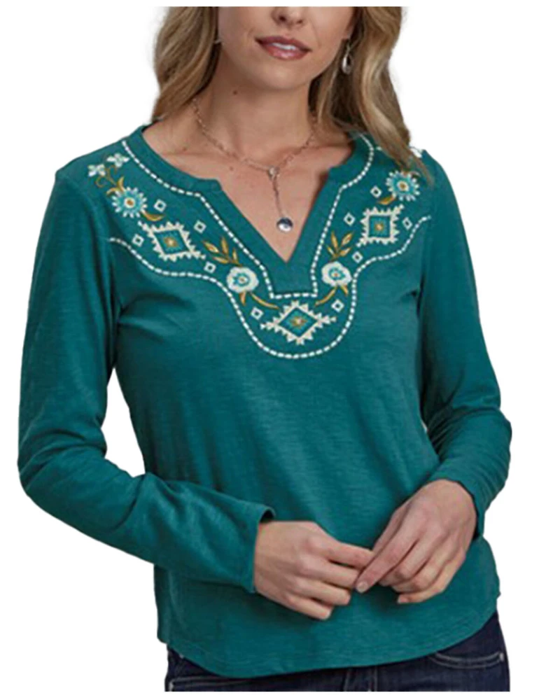 Roper Women's Floral Southwestern Embroidered Long Sleeve Shirt