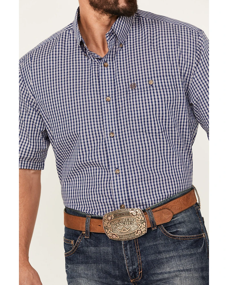 Wrangler Men's Classic Plaid Print Short Sleeve Button-Down Western Shirt