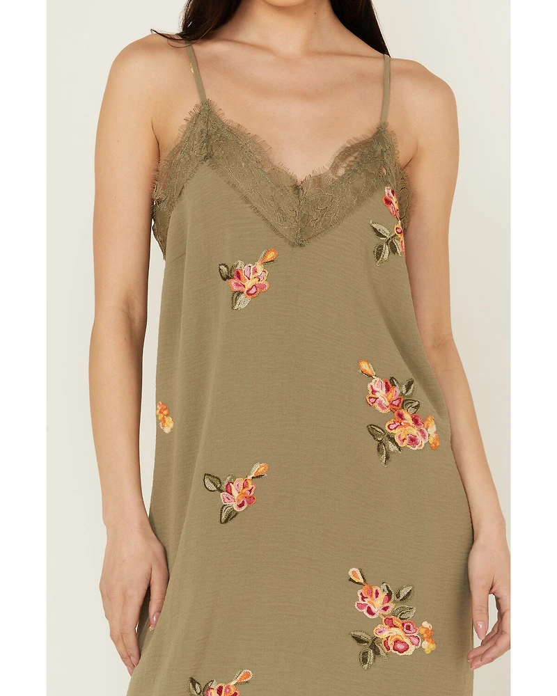 Wild Moss Women's Embroidered Midi Dress