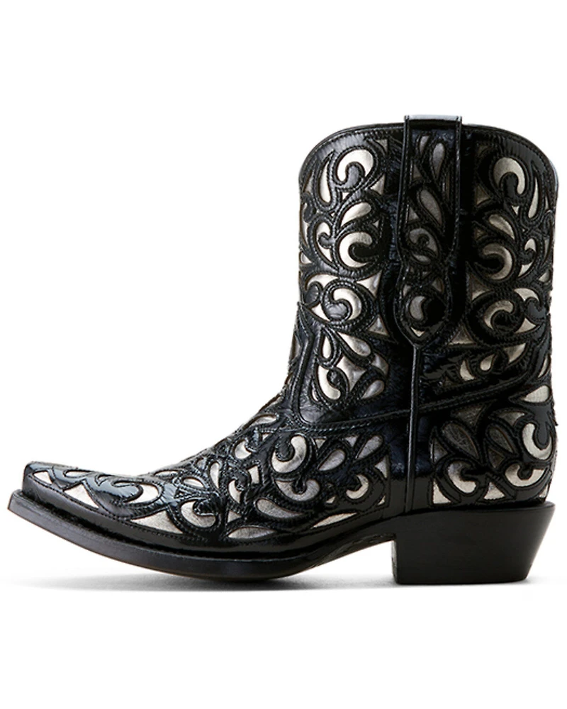 Ariat Women's Valentina Outlay Western Booties - Snip Toe