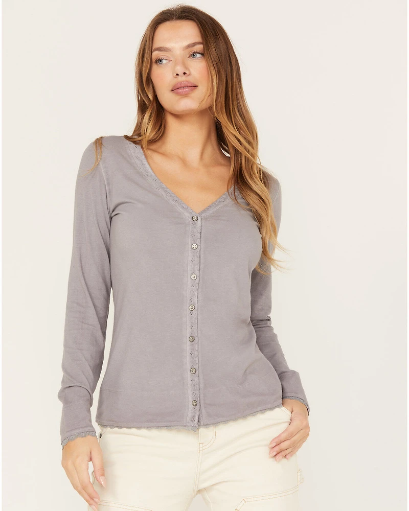 Cleo + Wolf Women's Acid Wash V-Neck Long Sleeve Top