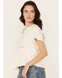Cleo + Wolf Women's Bella Pintuck Detail Peasant Short Sleeve Blouse