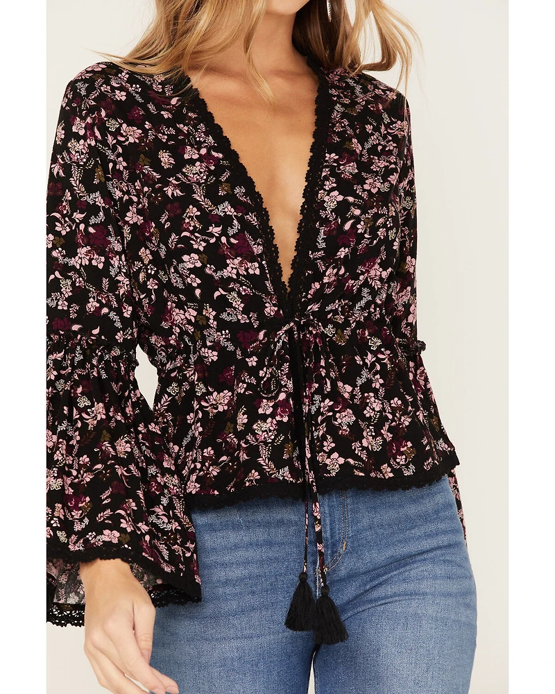 Idyllwind Women's Fall For Me Floral Print Bell Sleeve Kimono