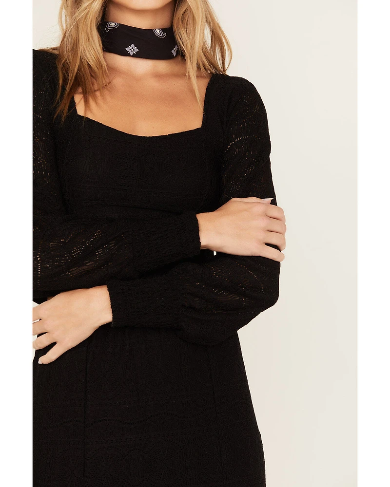Idyllwind Women's Dallas Smocked Lace Crop Top