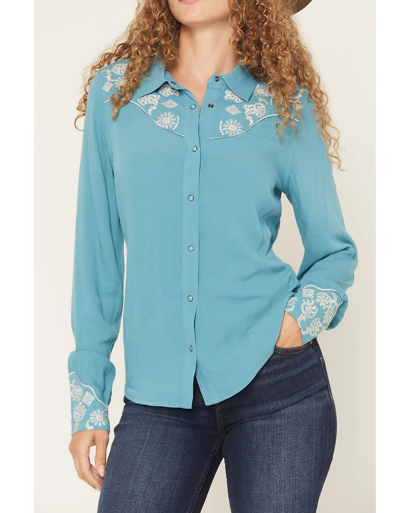 Shyanne Women's Bluespruce Embroidered Long Sleeve Snap Western Shirt