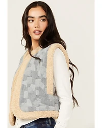 Miss Me Women's Geo Print Fleece Lined Vest
