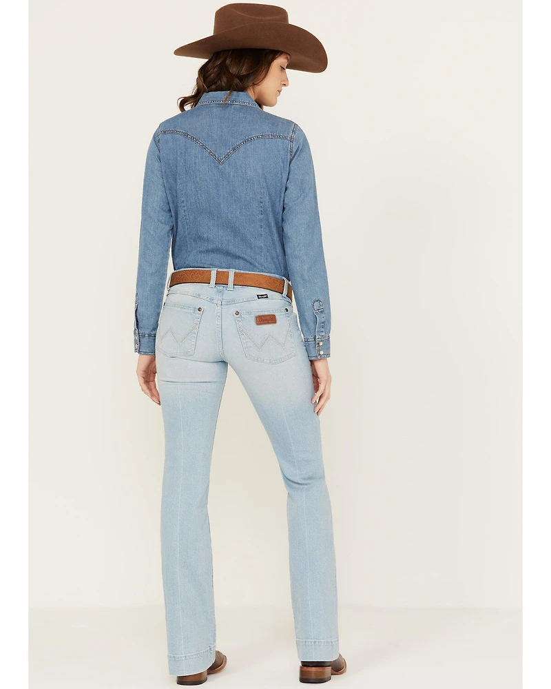 Wrangler Retro Women's Mid Rise Light Wash Mae Wide Leg Trouser Jeans