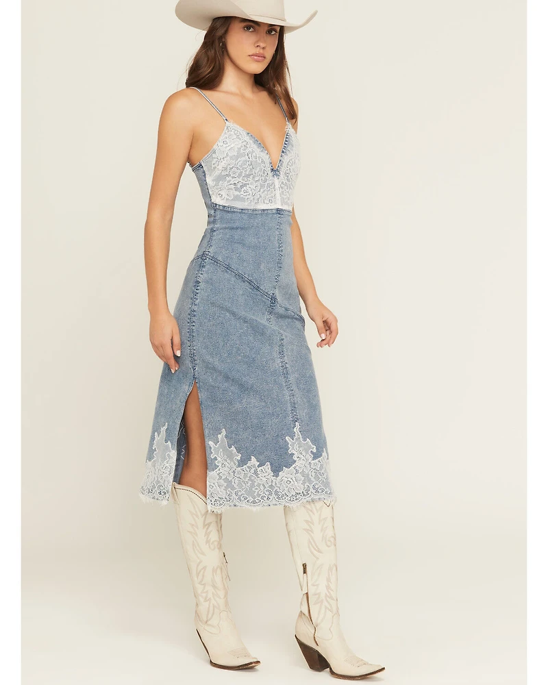 Blue B Women's Light Wash Lace Sleeveless Denim Midi Dress