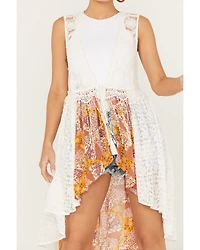 Miss Me Women's Ditzy Floral Crochet Lace Vest