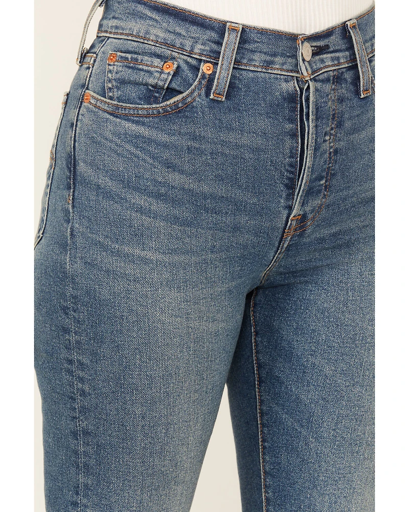 Levi's Women's Maximum Effort Medium Wash High Rise Wedgie Straight Stretch Denim Jeans