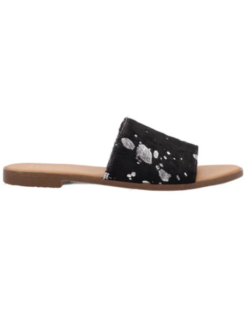 Dingo Women's Metallic Hairon Moo Sandals