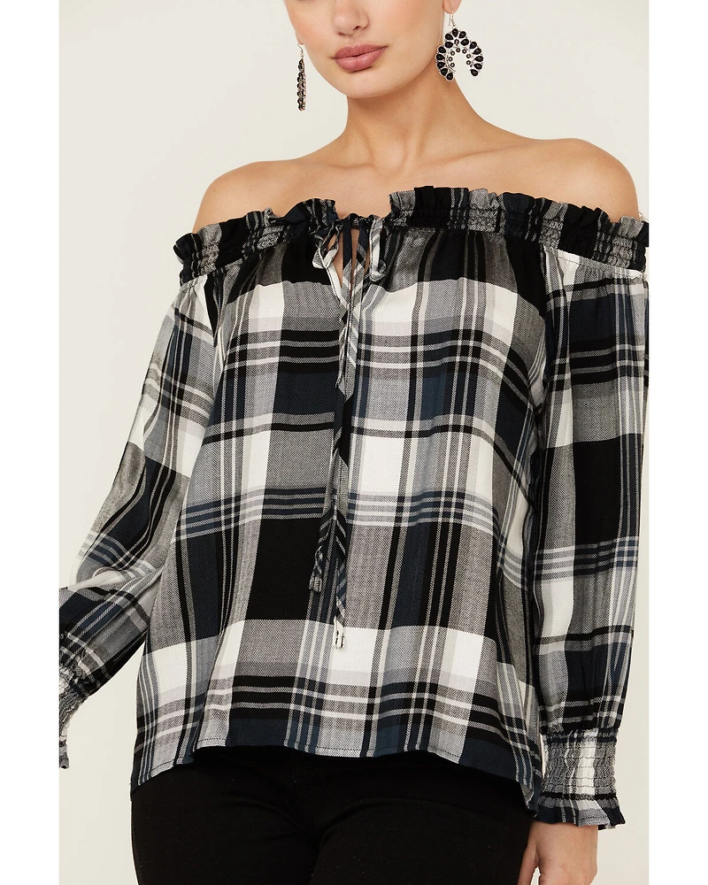 Wild Moss Women's Plaid Navy Off The Shoulder Top
