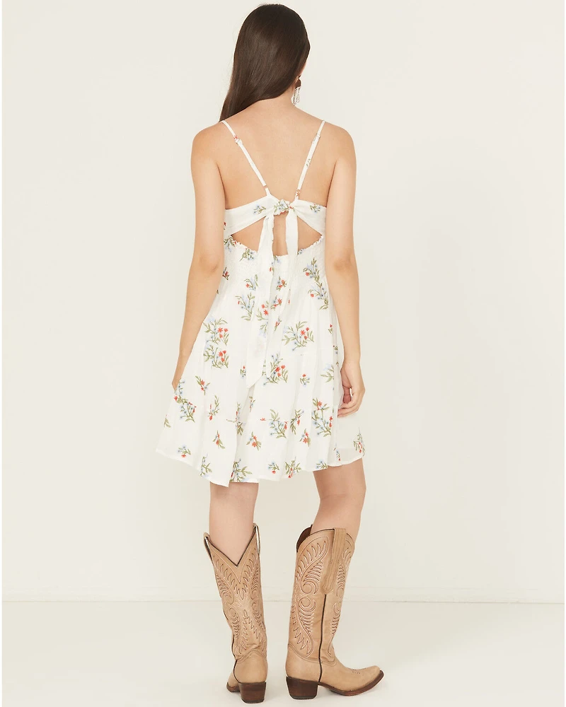 Wild Moss Women's Floral Embroidered Sleeveless Mini Dress