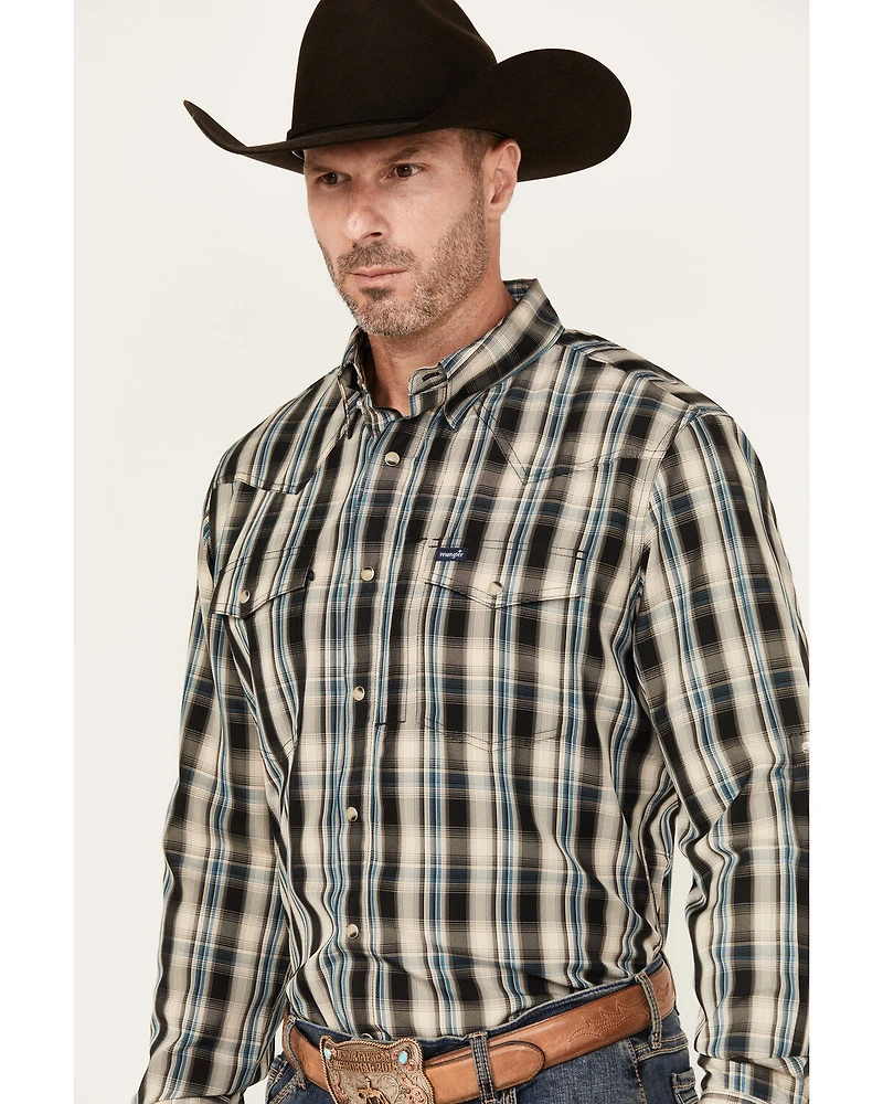 Wrangler Men's Plaid Print Long Sleeve Snap Performance Western Shirt