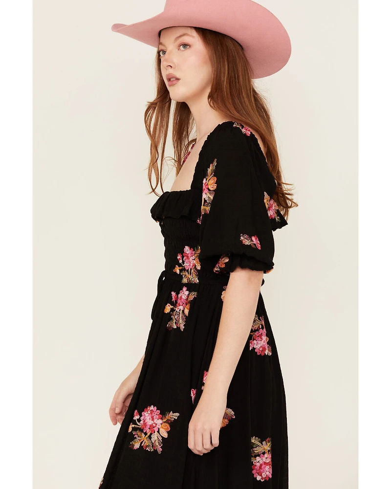 Wild Moss Women's Floral Embroidered Midi Dress