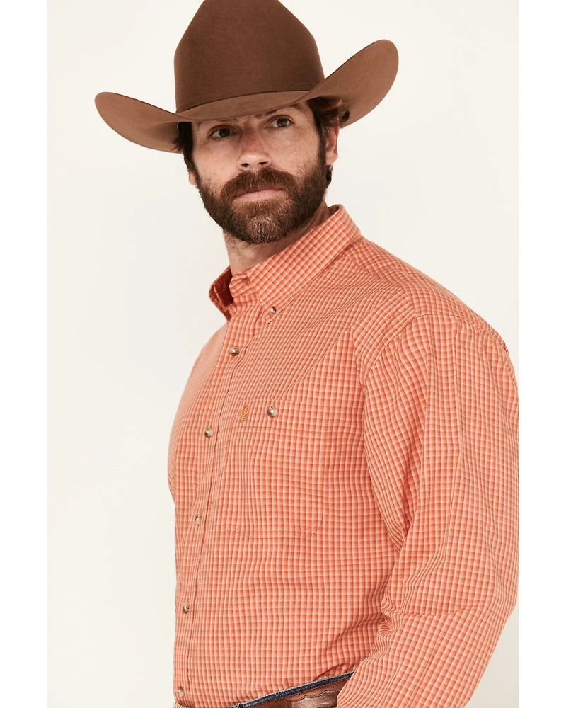George Strait by Wrangler Men's Plaid Print Long Sleeve Button-Down Stretch Western Shirt