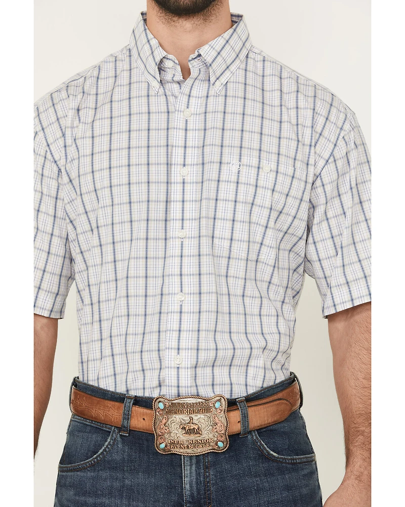Wrangler Men's Classic Plaid Print Short Sleeve Button-Down Western Shirt
