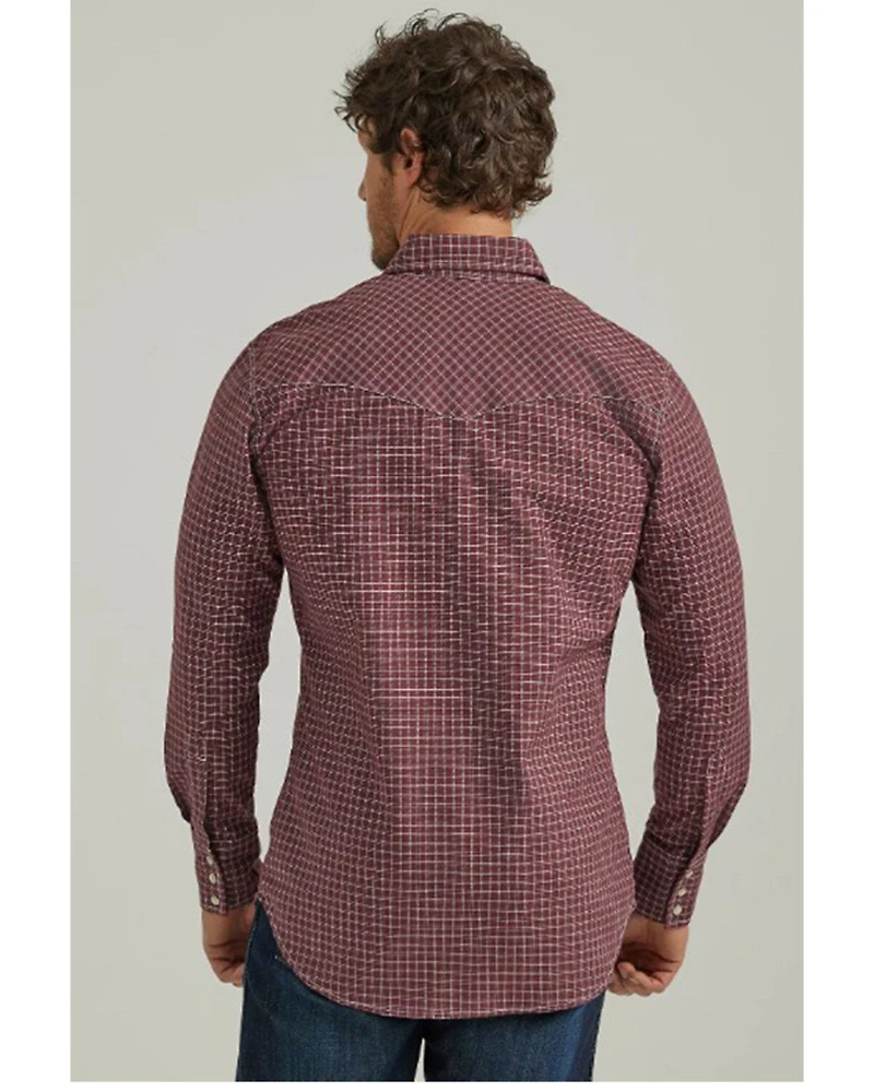 Wrangler Men's FR Plaid Print Long Sleeve Snap Work Shirt