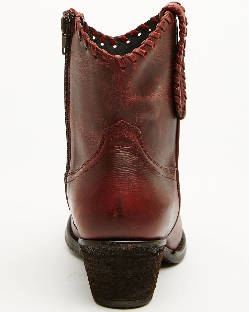 Shyanne Women's Sawyer Omaha Goat Western Fashion Booties - Round Toe