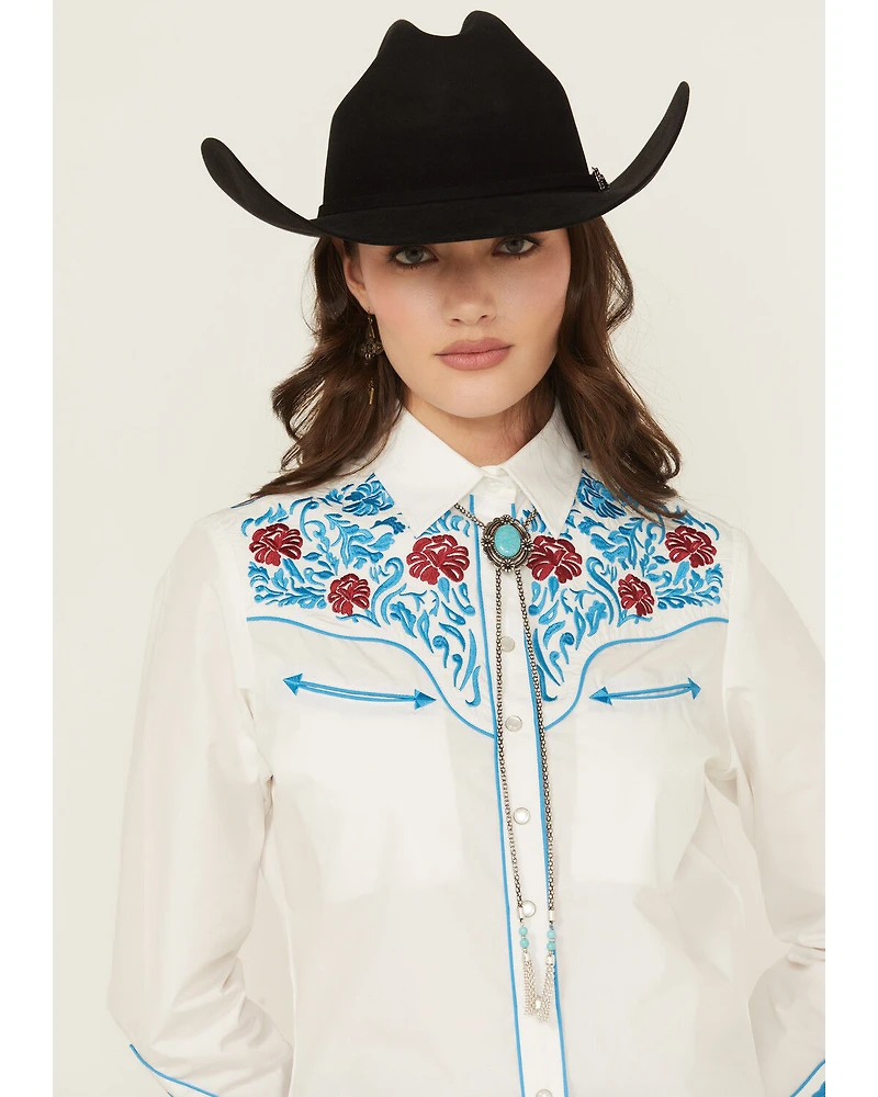 Shyanne Women's Floral Concho Bolo Necklace