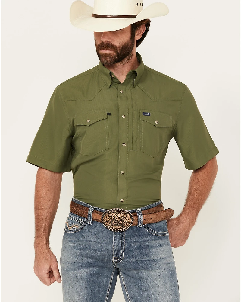 Wrangler Men's Solid Short Sleeve Snap Performance Western Shirt