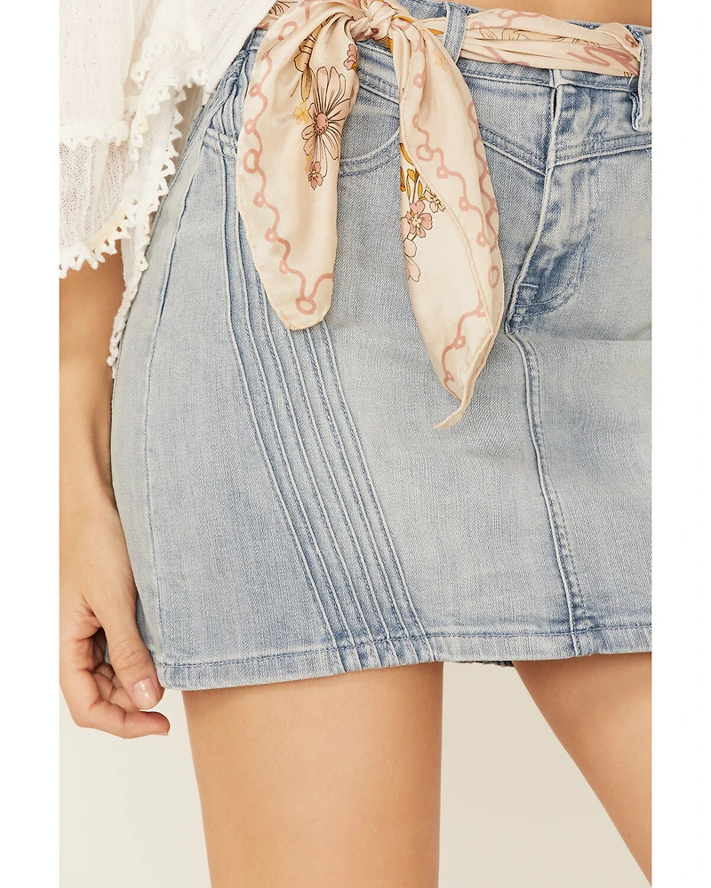 Rock & Roll Denim Women's Cowgirl Light Wash Pintuck Detail Skirt