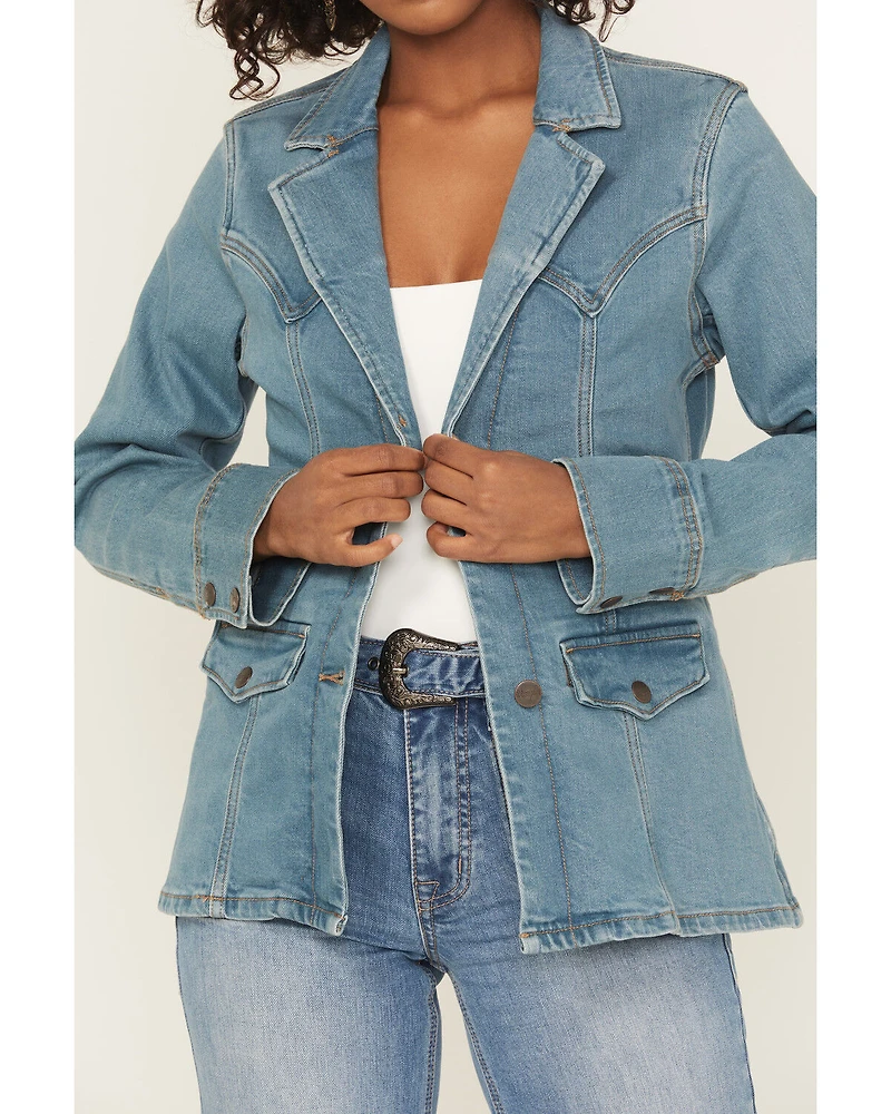 Wrangler Retro Women's Light Wash Button-Down Denim Blazer