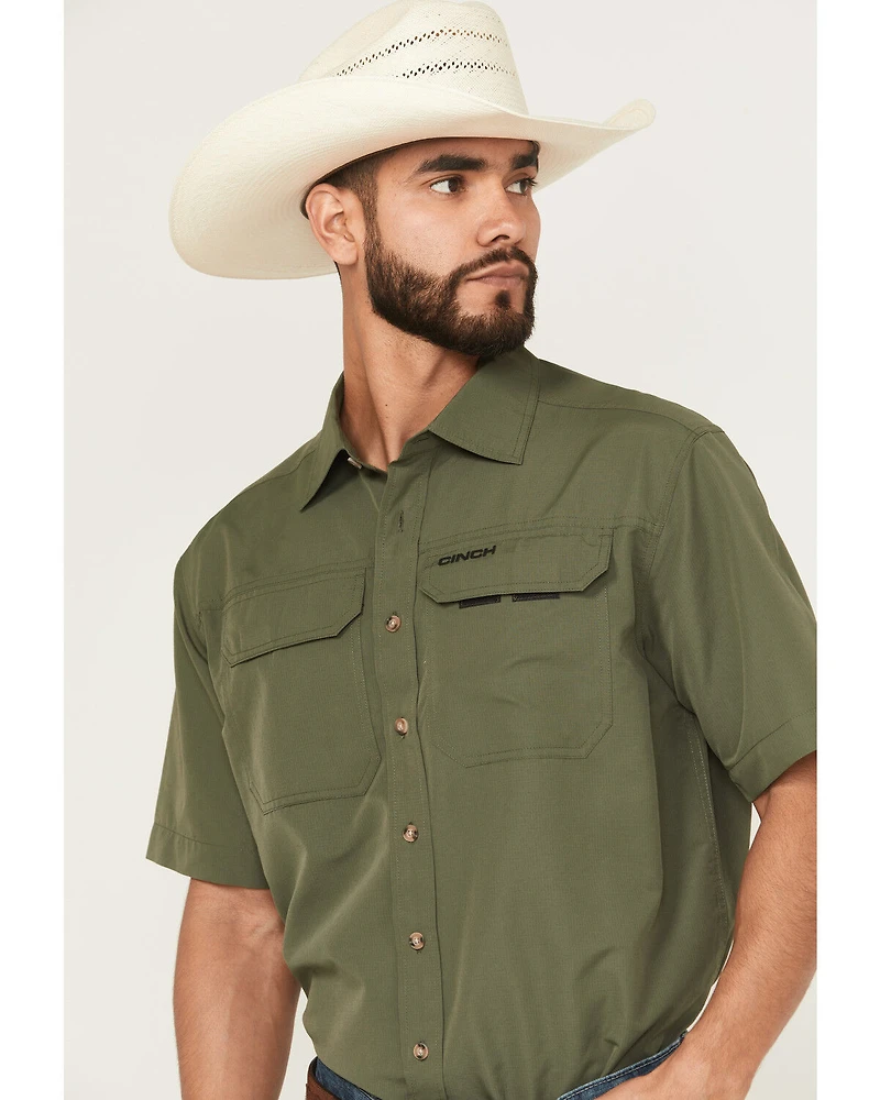 Cinch Men's Solid Short Sleeve Button-Down Performance Stretch Western Shirt