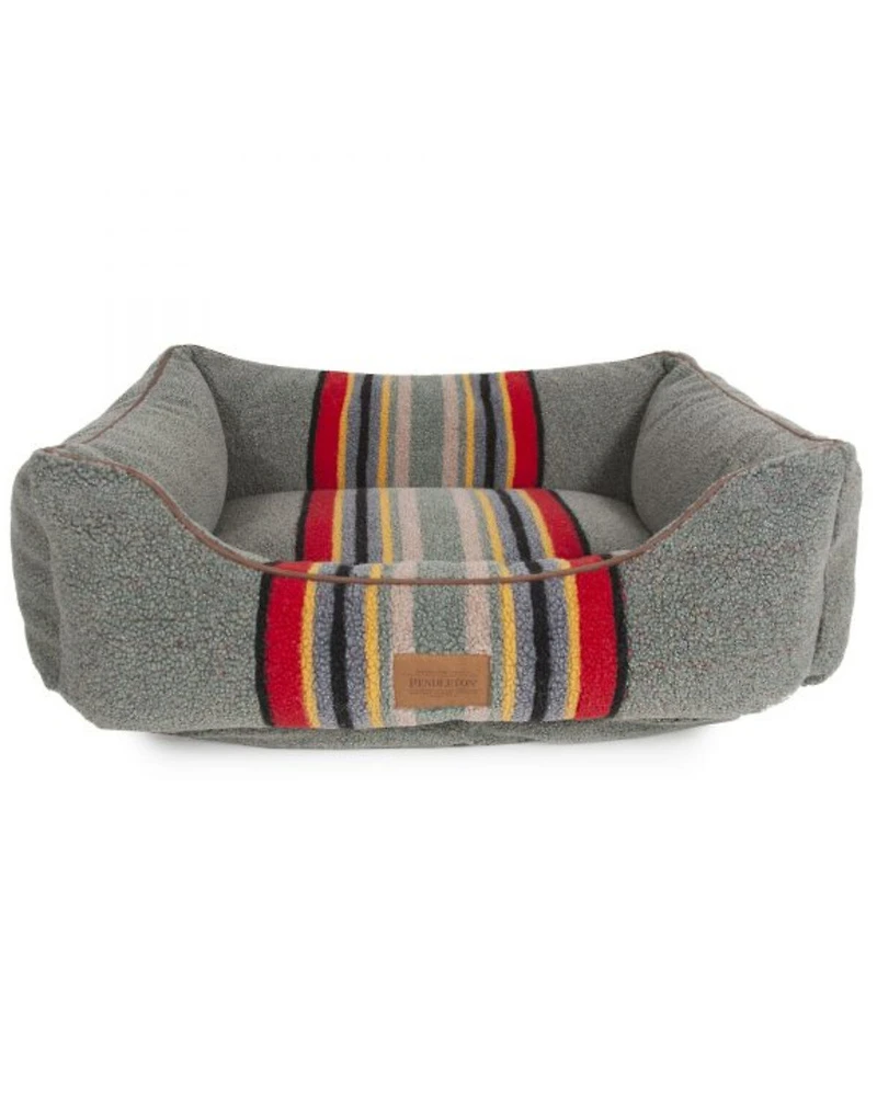 Pendleton Pet Vintage Camp Kuddler - Large