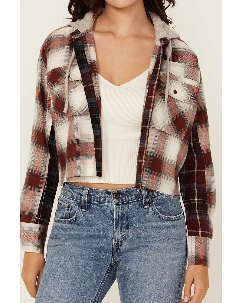 Cleo + Wolf Women's Connor Plaid Print Hooded Cropped Flannel