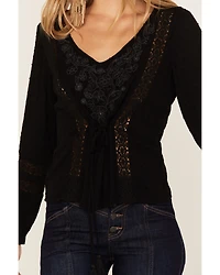 Idyllwind Women's Romance Floral Embroidered Swiss Dot Blouse