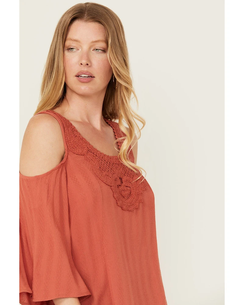 Shyanne Women's Solid Crochet Trim Cold Shoulder Shirt