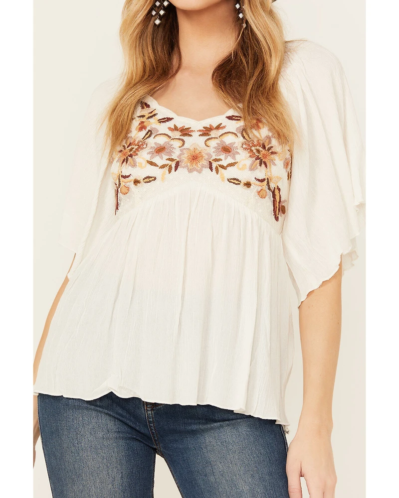 Shyanne Women's Embroidered Bodice Short Sleeve Crinkle Peasant Top