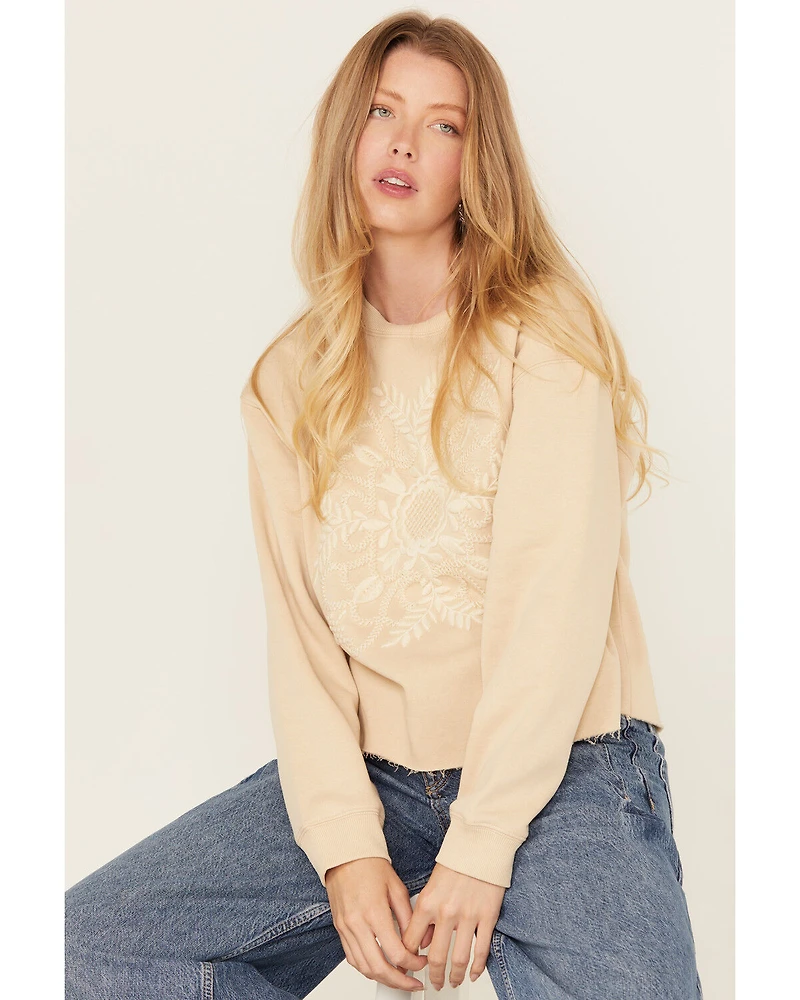 Cleo + Wolf Women's Floral Embroidered Long Sleeve Pullover