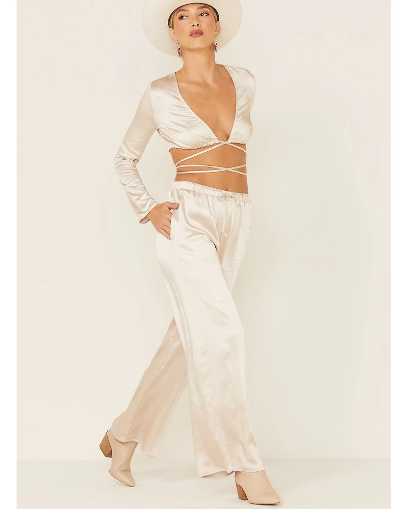 The Now Women's Lily Wrap Long Sleeve Crop Top