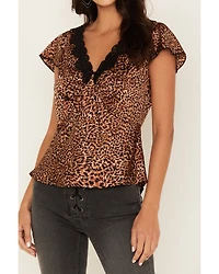Idyllwind Women's Kimball Lace Trim Top