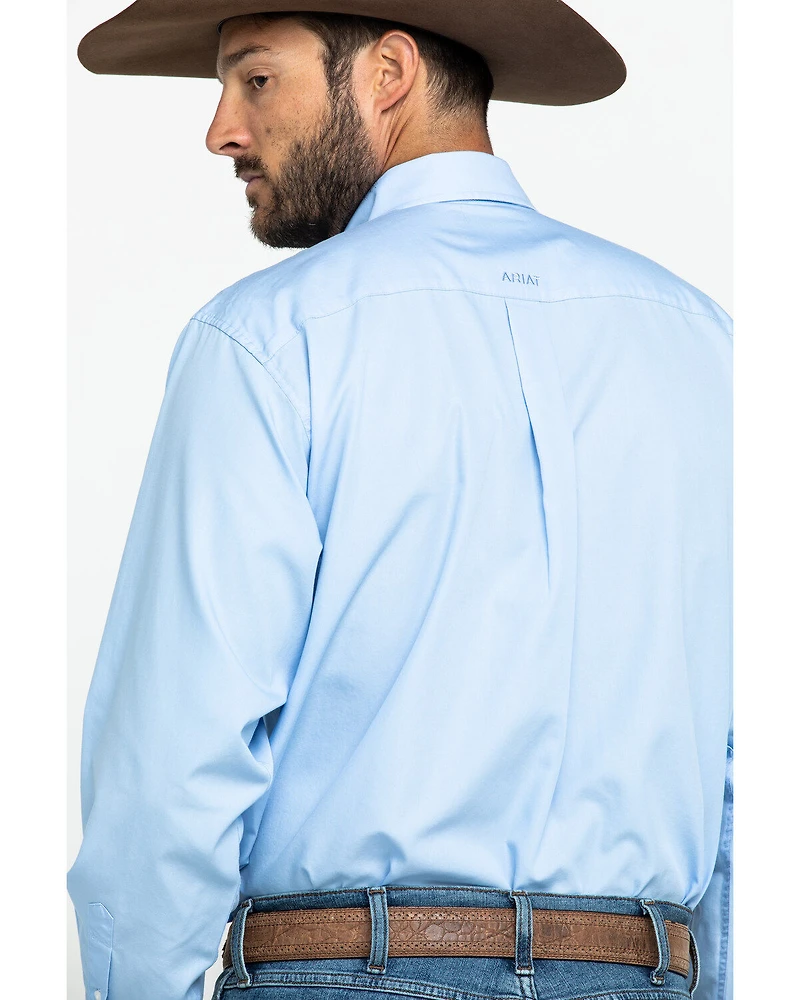 Ariat Men's Wrinkle Free Solid Long Sleeve Button Down Western Shirt
