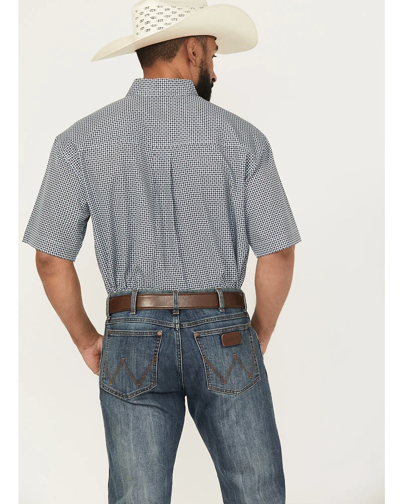 Cinch Men's Geo Print Short Sleeve Button-Down Performance Western Shirt