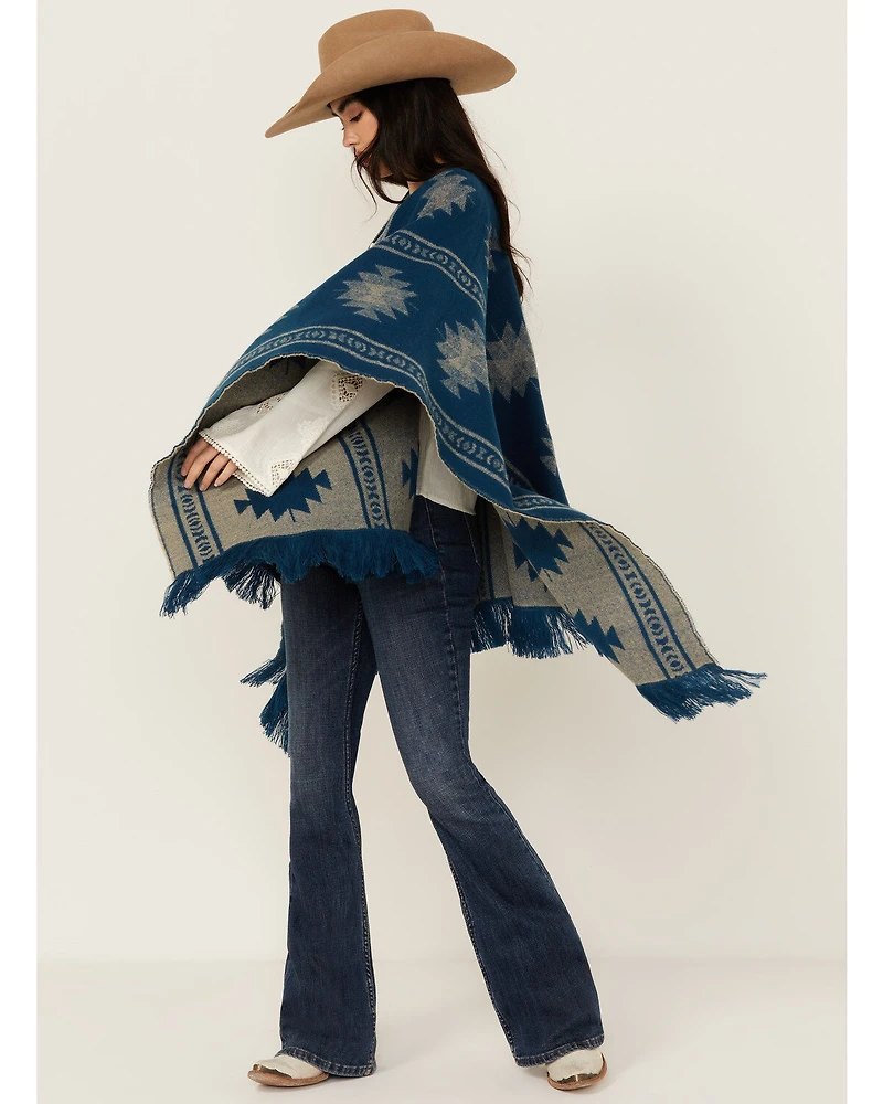 Idyllwind Women's Fesslers Reversible Shawl