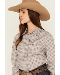 Cinch Women's Medallion Print Long Sleeve Button-Down Stretch Western Shirt