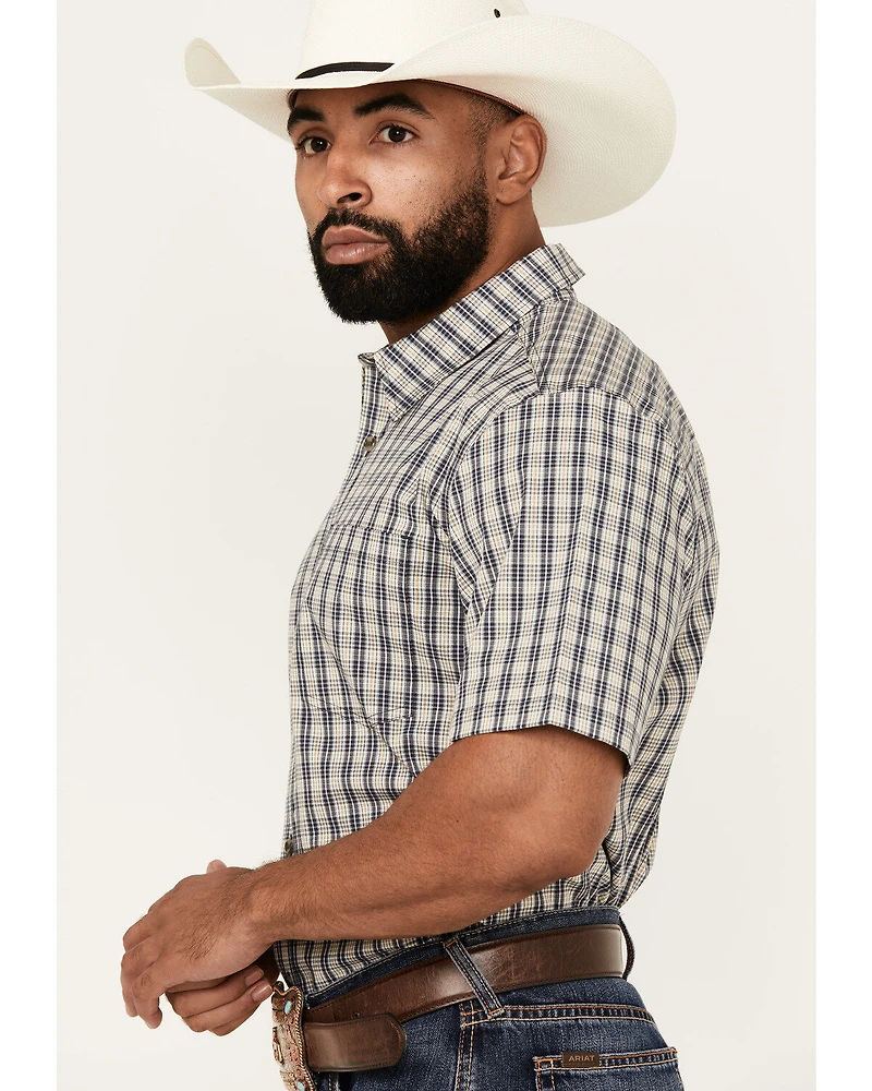 Cody James Men's Plaid Print Short Sleeve Button-Down Stretch Western Shirt