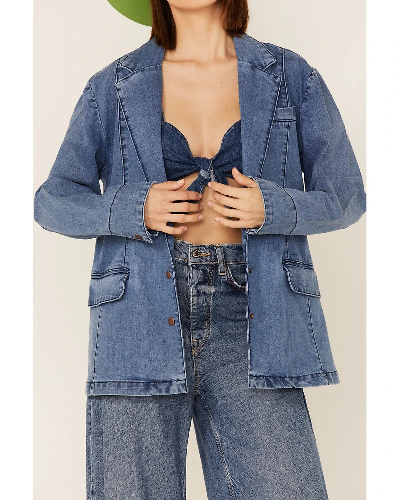 Lola Women's Denim Blazer