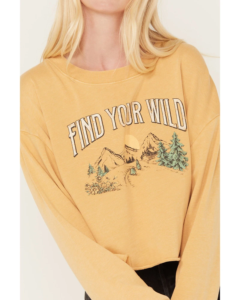 Cleo + Wolf Women's Find Your Wild Graphic Cropped Sweatshirt