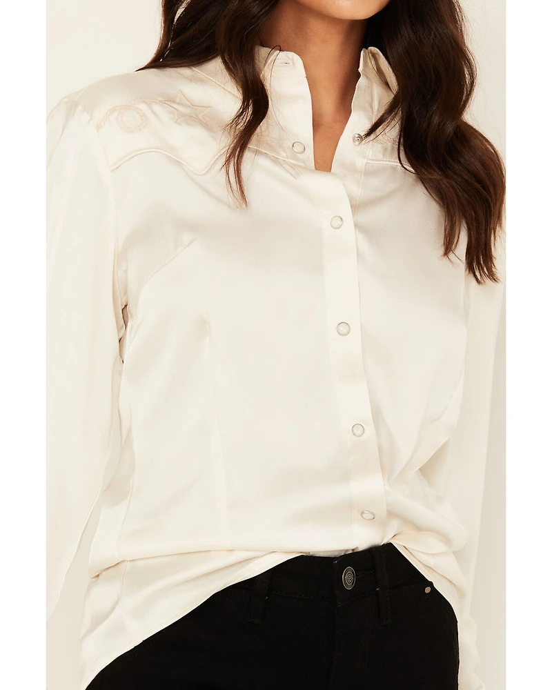 Wrangler Women's Star Embroidered Long Sleeve Snap Western Shirt