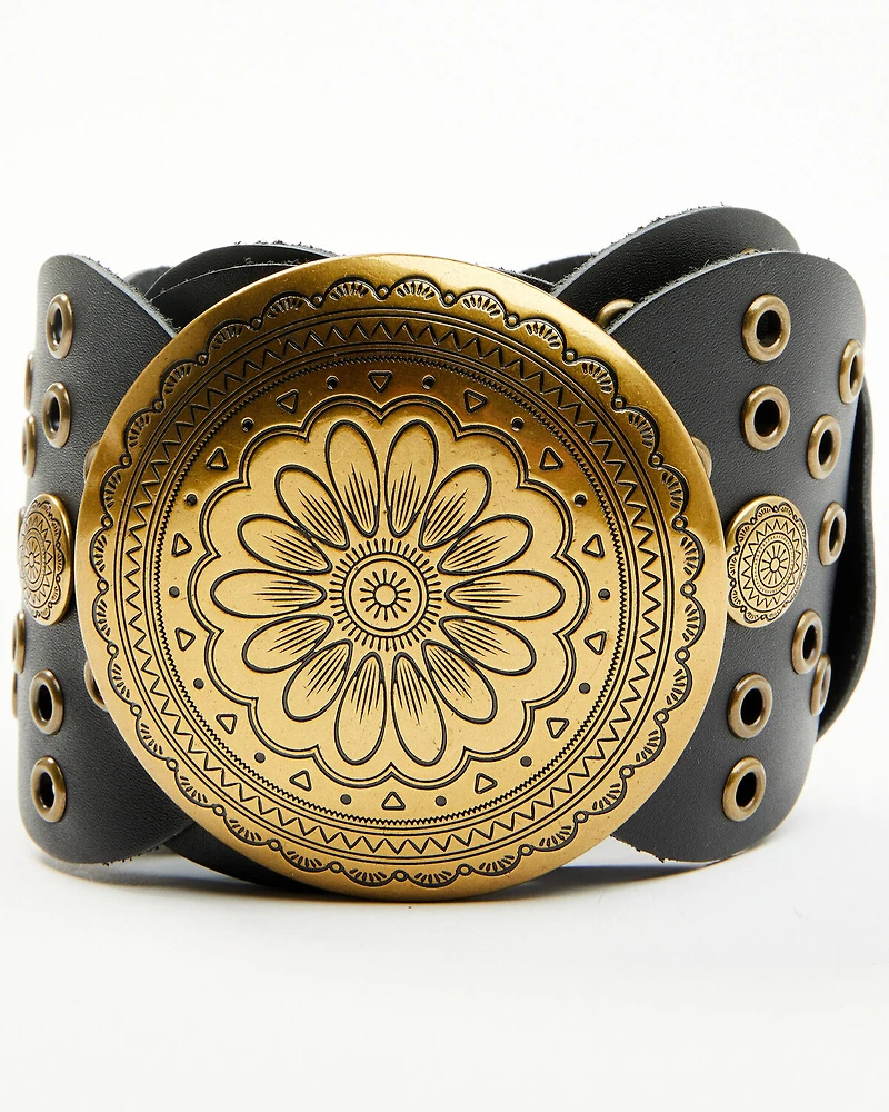 Shyanne Women's Willa Rounds Concho Belt