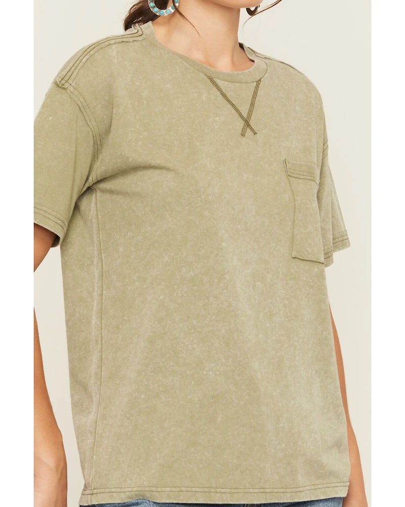 Cleo & Wolf Women's Boyfriend Short Sleeve Pocket Tee